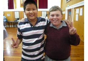 น้อง Mac กับเพื่อน Buddy - Darfield High School